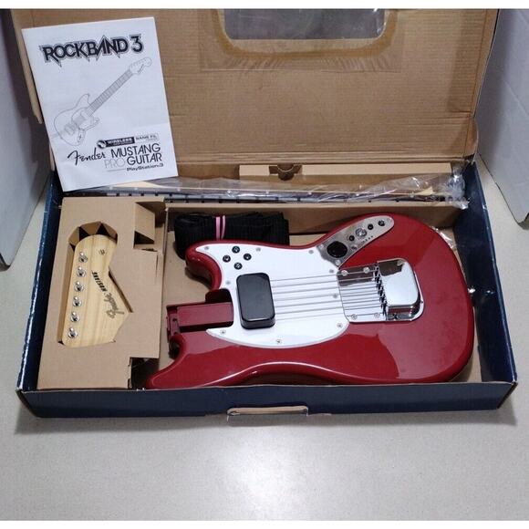 Rockband 3 Fender Mustang Pro Guitar & Strap PS3 PlayStation Mad Catz NO DONGLE - Picture 5 of 12